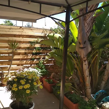 Villa Long Beach Garden
