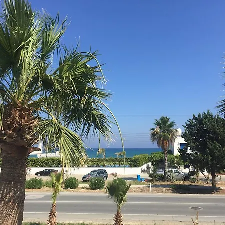 Long Beach Garden فيلة
